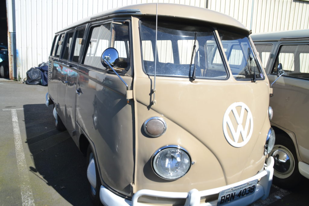 Combi Volkswagen T1 d'occasion refait à neuf : Bobby A vendre